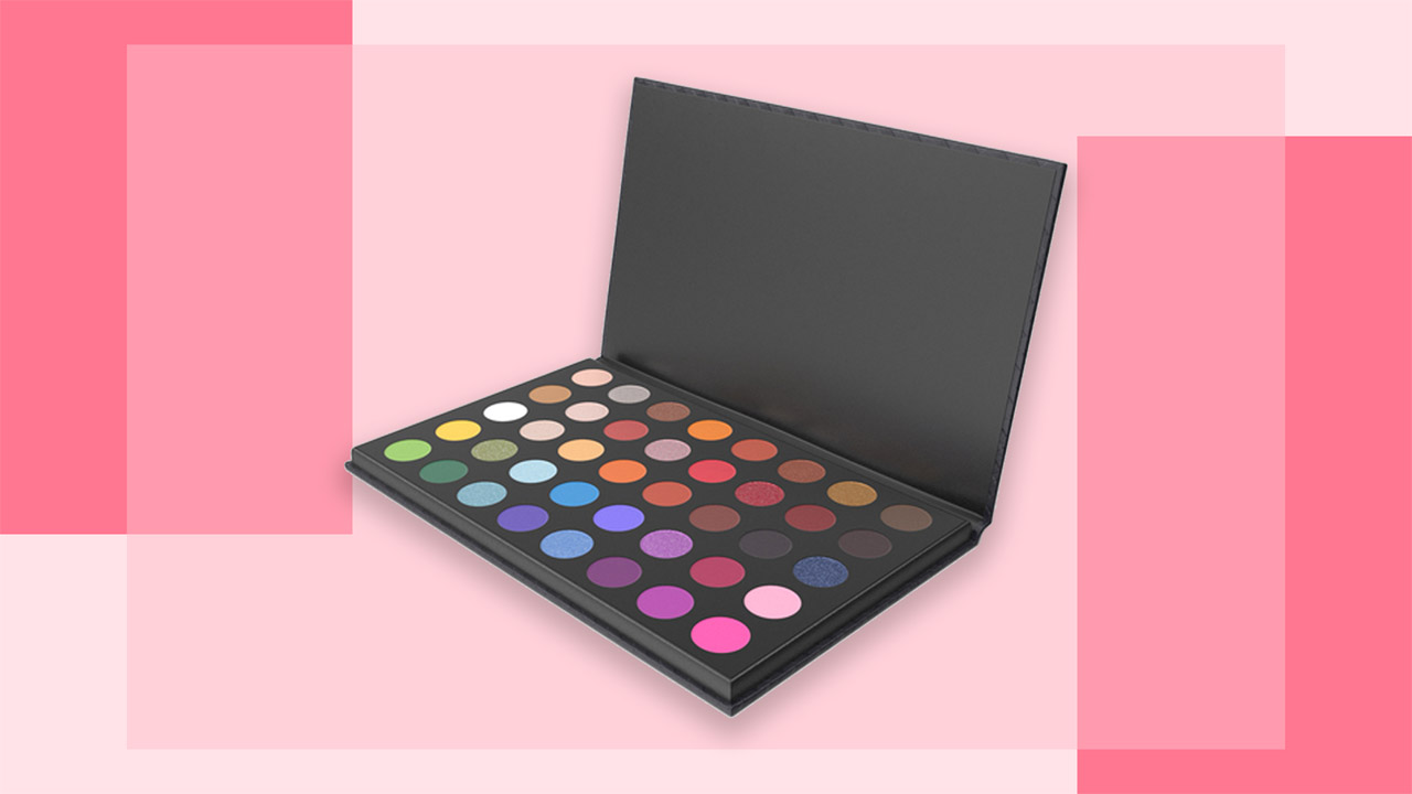 Eyeshadow Palette – Experiment with Shades