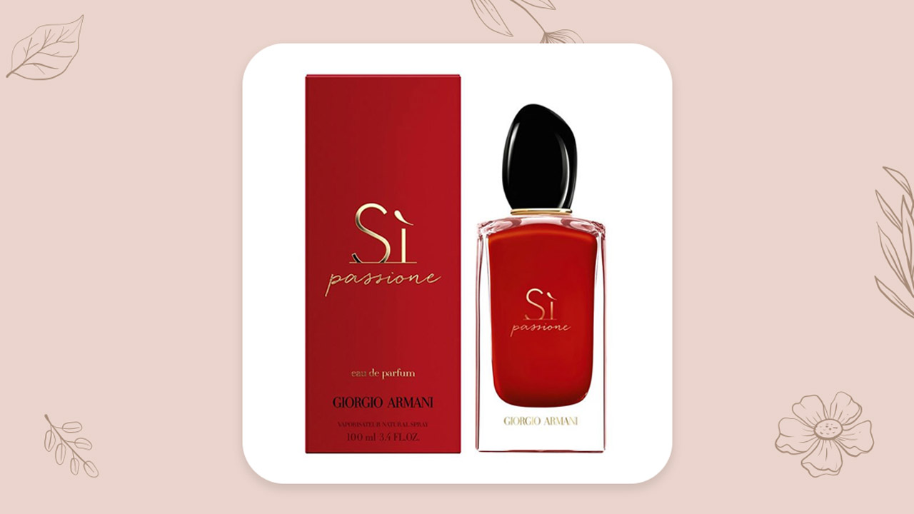 Giorgio Armani Si – Best for Elegant, Feminine Fragrance