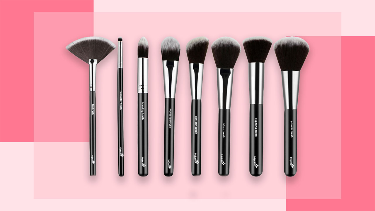Makeup Brushes – For Flawless Application 